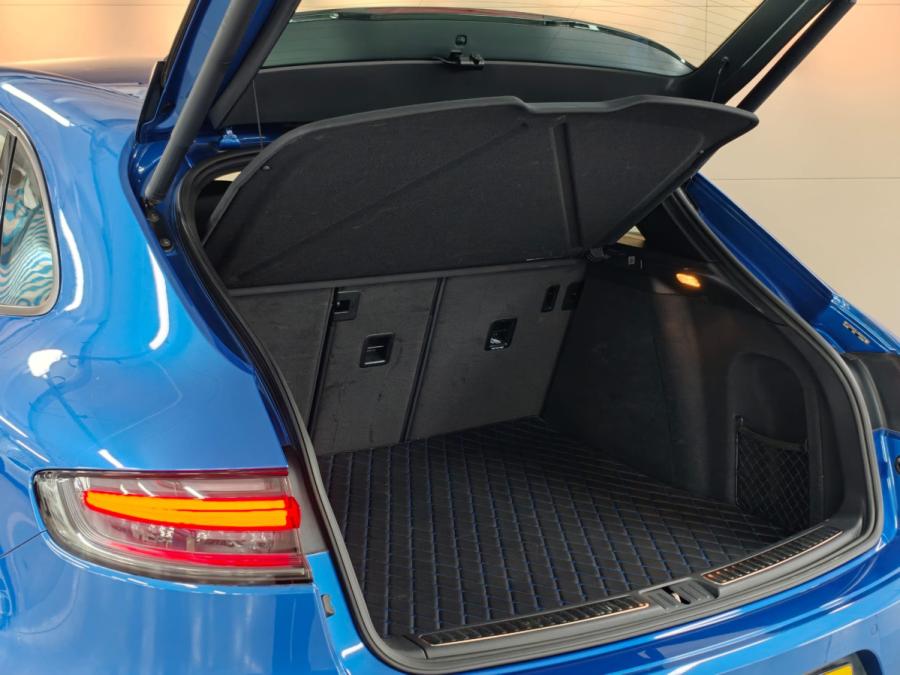 MACAN - Image 4